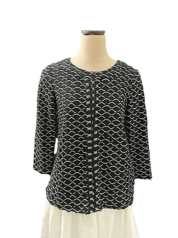 One-Day Only Habitat Sale, 58230 Seamed Front Tee, Black 50% Off Regular Price