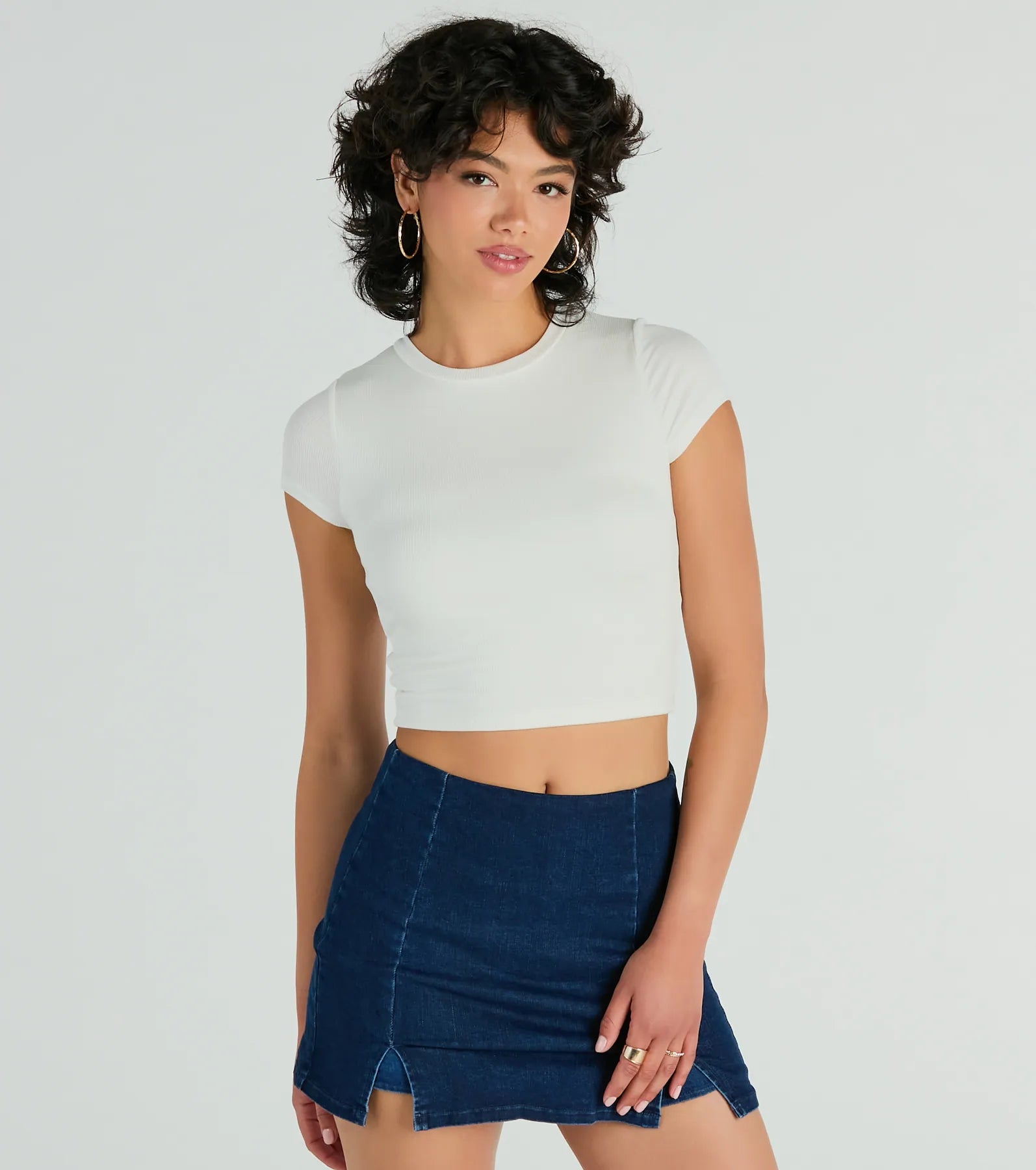 Weekend Discounts to Indulge In Effortless Style Short Sleeve Ribbed Knit Crop Top