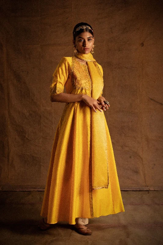 Lowest Rates Yellow Salwar